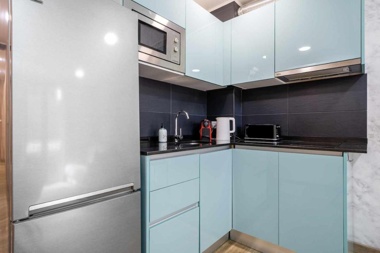 Apartments Lilia 雷乌斯 客房 照片