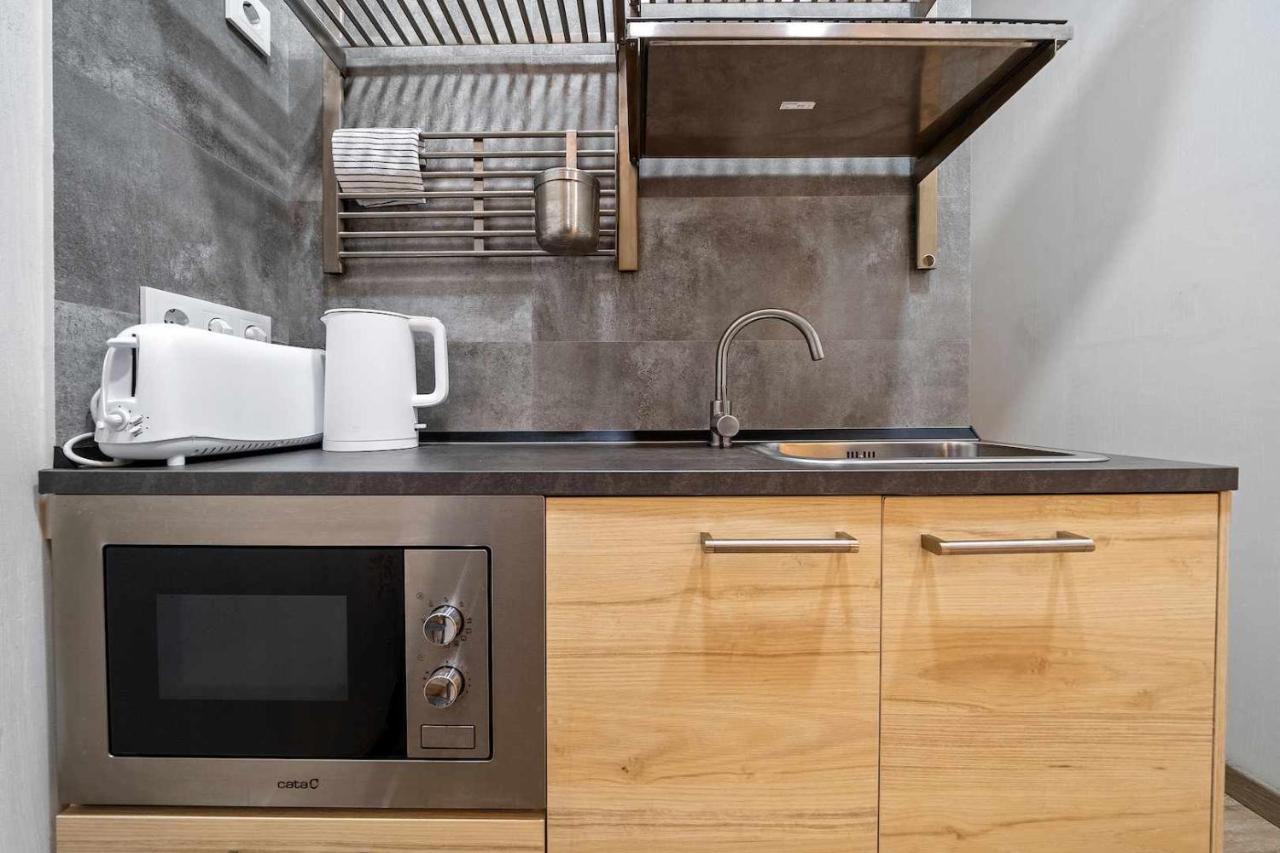 Apartments Lilia 雷乌斯 客房 照片