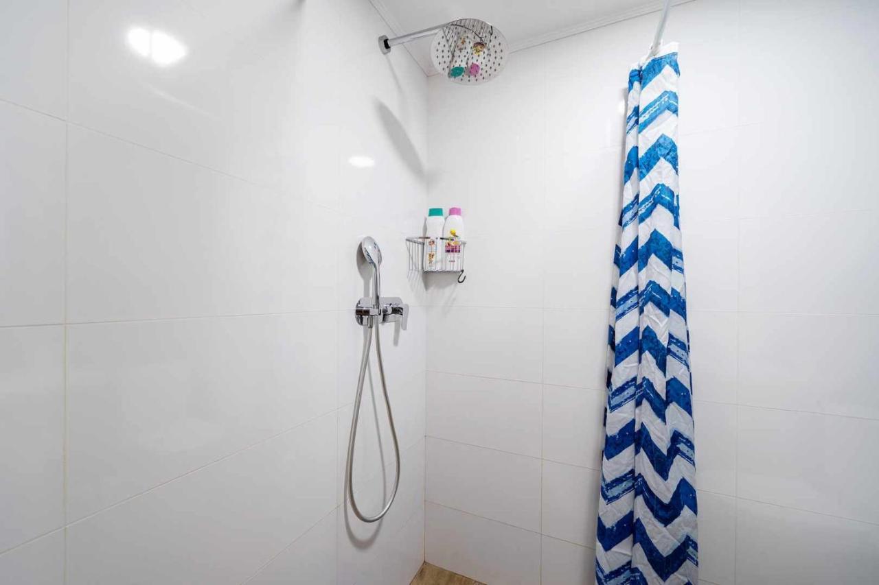 Apartments Lilia 雷乌斯 客房 照片